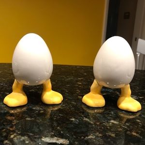 Salt & Pepper Shakers